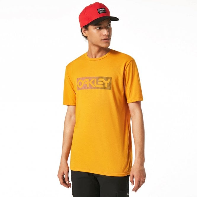 Oakley  GRADIENT LINES B1B RC TEE T-SHIRT Amber Yellow